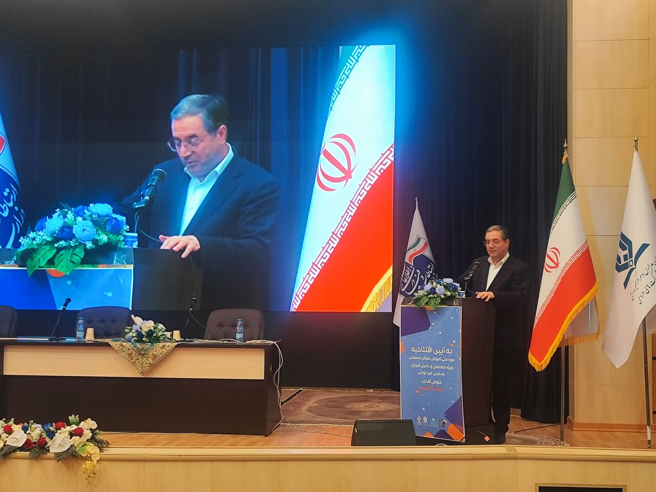 تأکید استاندار آذربایجانغربی بر نقش فناوریهای نوین در اشتغال و تولید