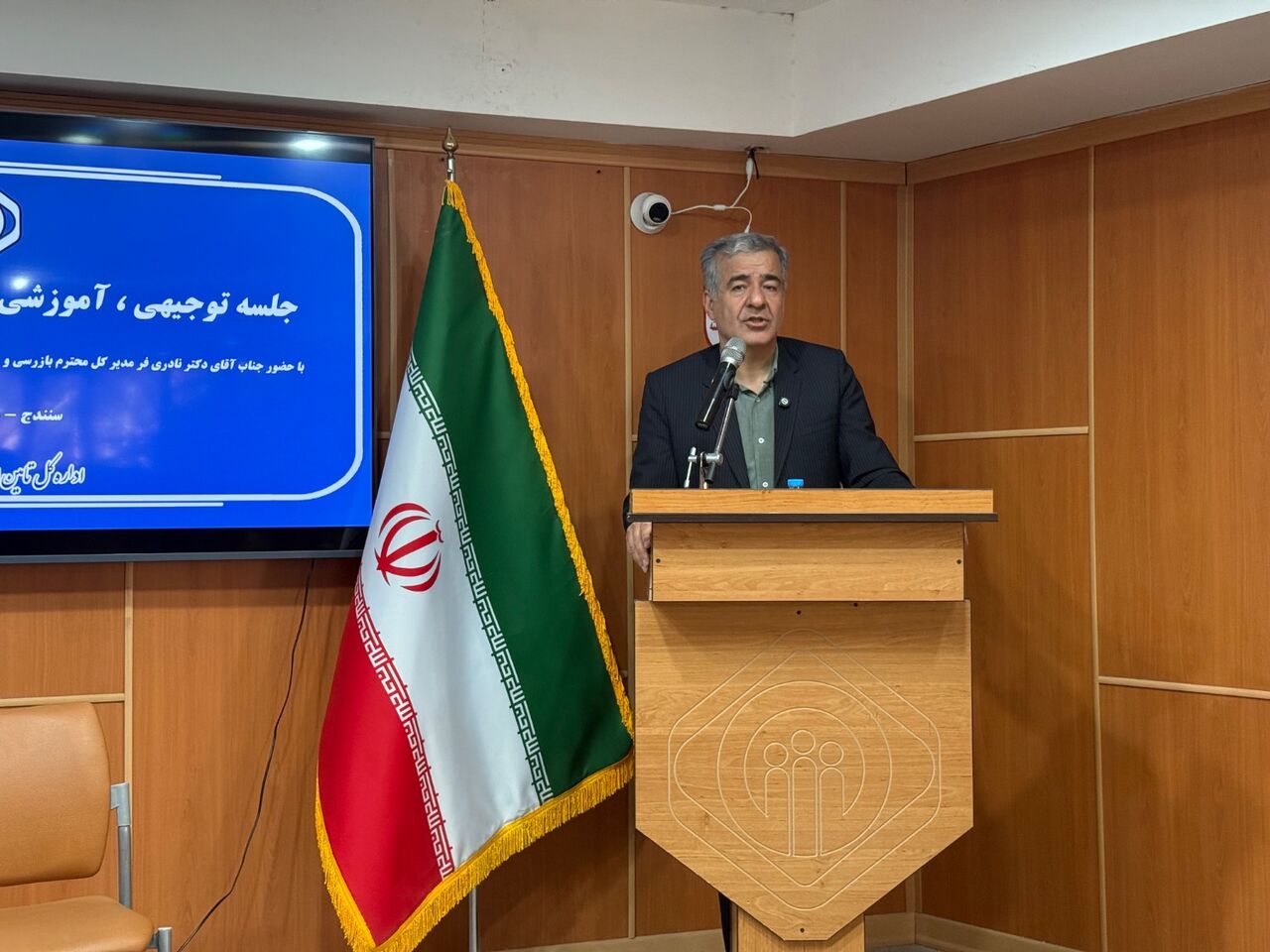 روش گزینش افراد در دستگاهها باید اصلاح شود