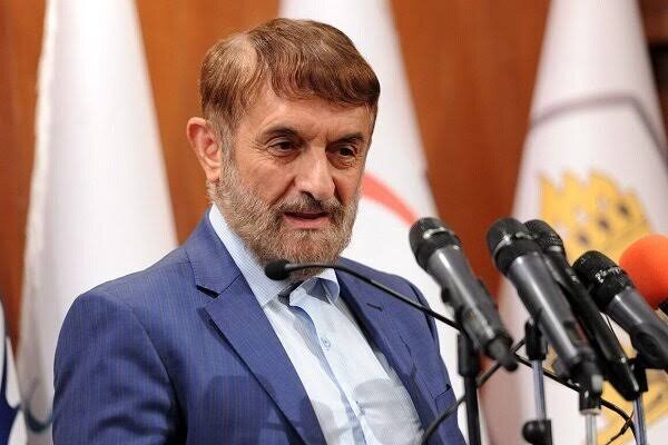 دانشگاهها باید در مسیر حل مسائل واقعی جامعه قدم بردارند