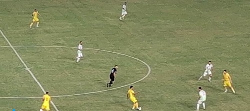 قفل دروازهها در شیراز نشکست؛ تساوی بیگل فجرسپاسی و ذوبآهن
