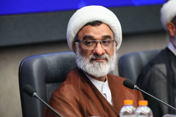 حمایت از نخبگان در دستور کار روسای دانشگاهها قرار گیرد