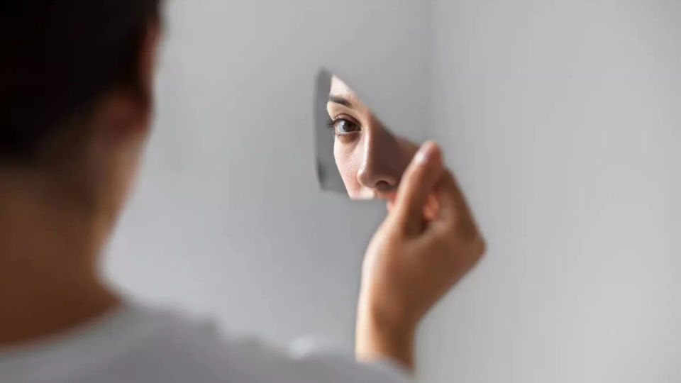 ۱۰ عادت کوچک برای بهبود حال روحی در طول روز