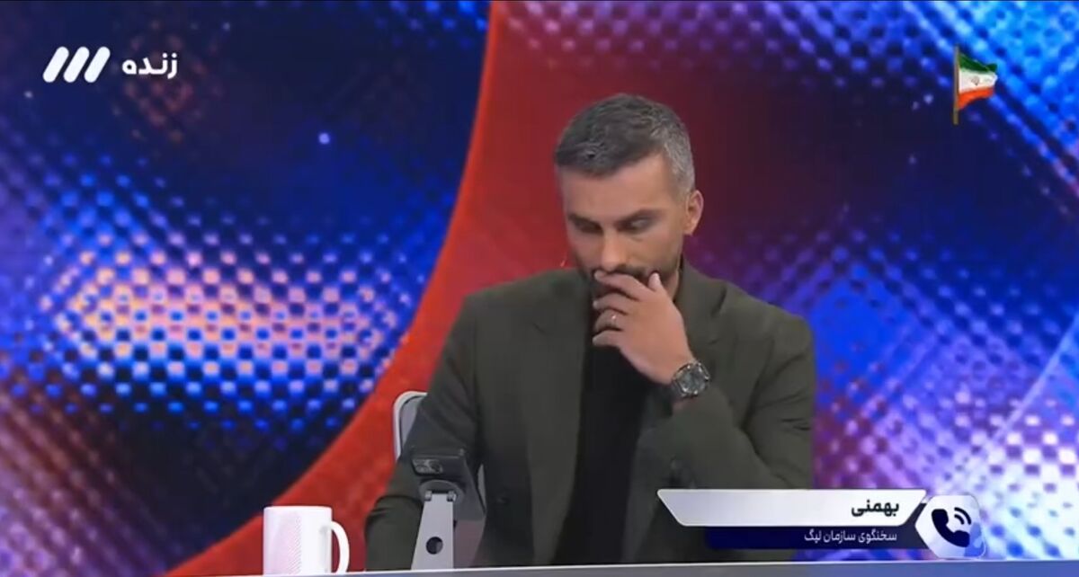 بازی تراکتور و پرسپولیس بدون تماشاگر برگزار میشود