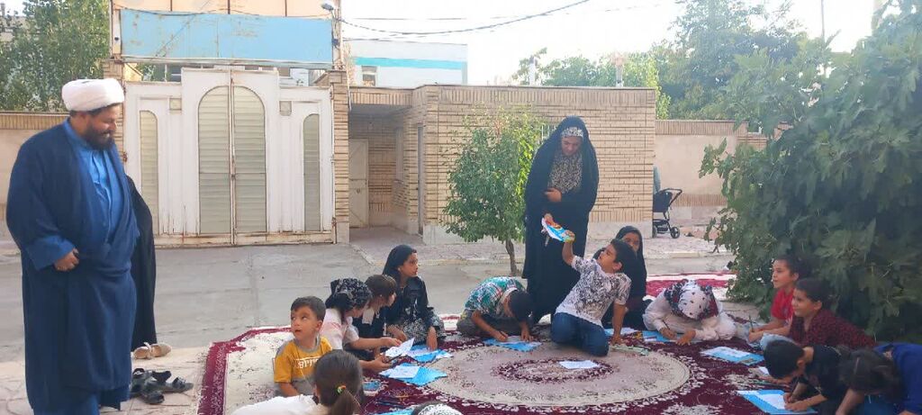 نقاشی کودکان کرندغرب در جشن امامت؛ گامی برای پیوند هنر و دین