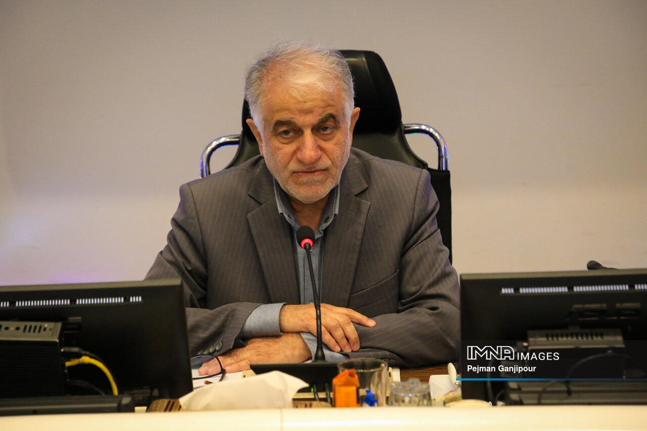 جلسه کمیسیون تلفیق شورای اسلامی شهر اصفهان: تعیین برنامه سرای روایت رهبر شهید انقلاب