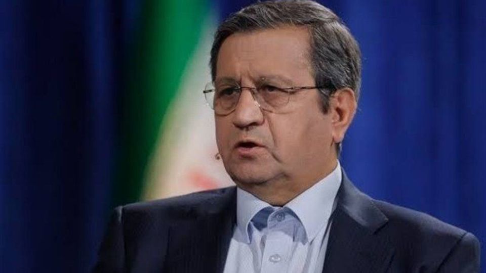 همتی: کالابرگ الکترونیک تا 23 درصد افزایش مییابد