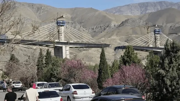 بررسیهای فنی برای بازسازی پل B1 کرج آغاز شد
