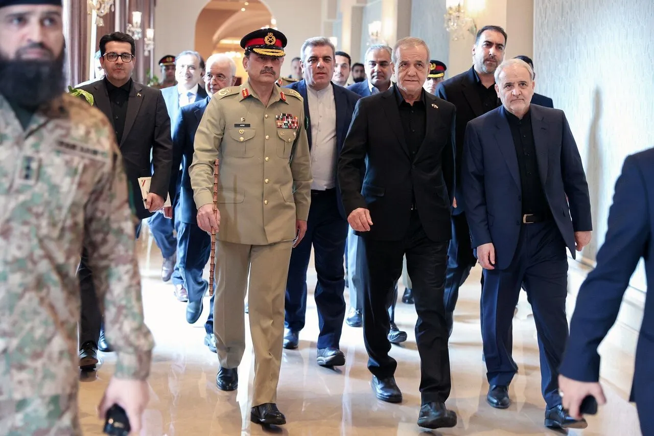منبع اطلاعاتی ایران: طرح فشار اقتصادی ترامپ عملیات روانی است