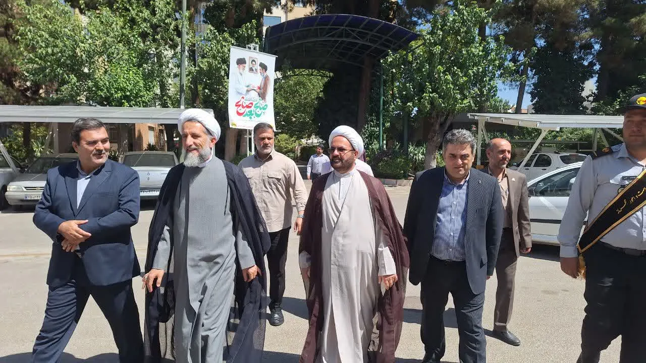 بازدید امام جمعه قزوین از شرکت توزیع نیروی برق؛ بررسی ناترازی و مدیریت مصرف