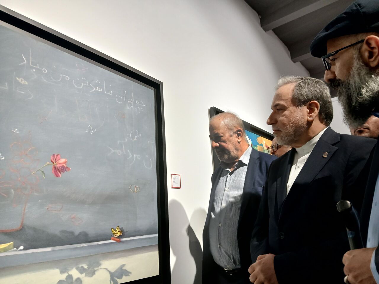 عراقچی: آثار «مدرسه میناب» سندی بر جنایات صهیونیستها و آمریکا است