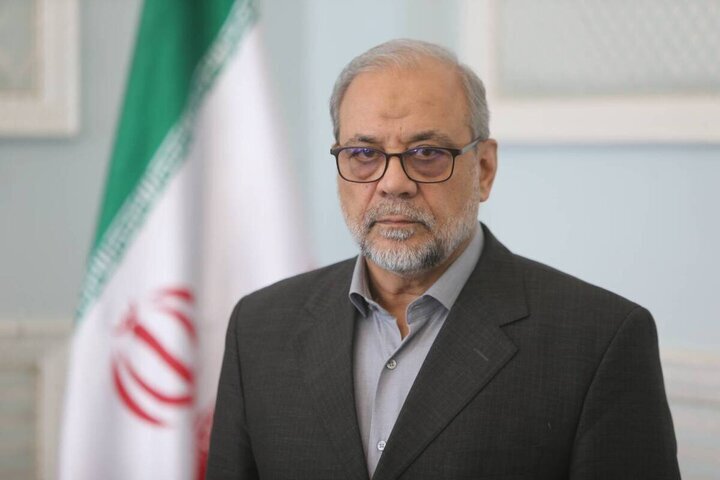 خامنه ای محمدباقر ذوالقدر را به عنوان مشاور سیاسی خود منصوب کرد