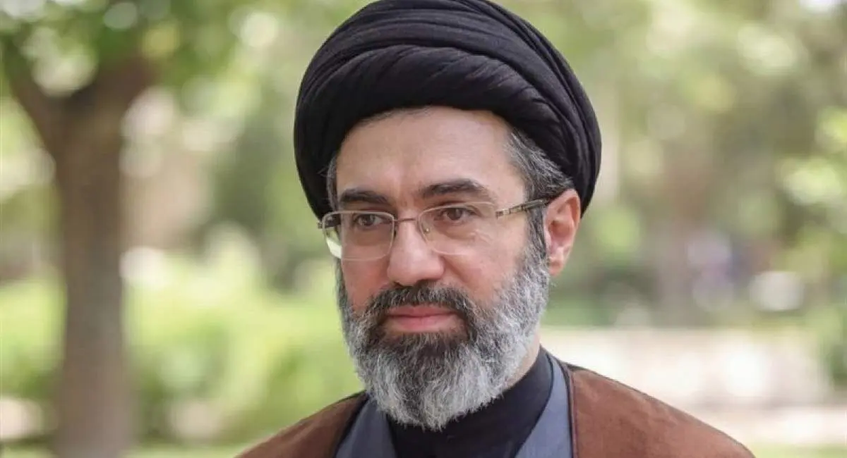 رهبر انقلاب: تمرکز دشمن بر تابآوری مردم و خطای محاسباتی