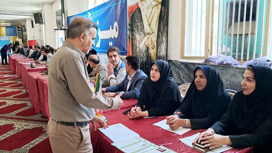میز خدمت بهزیستی در مصلی نهاوند؛ پاسخ مستقیم به نیازهای مددجویان