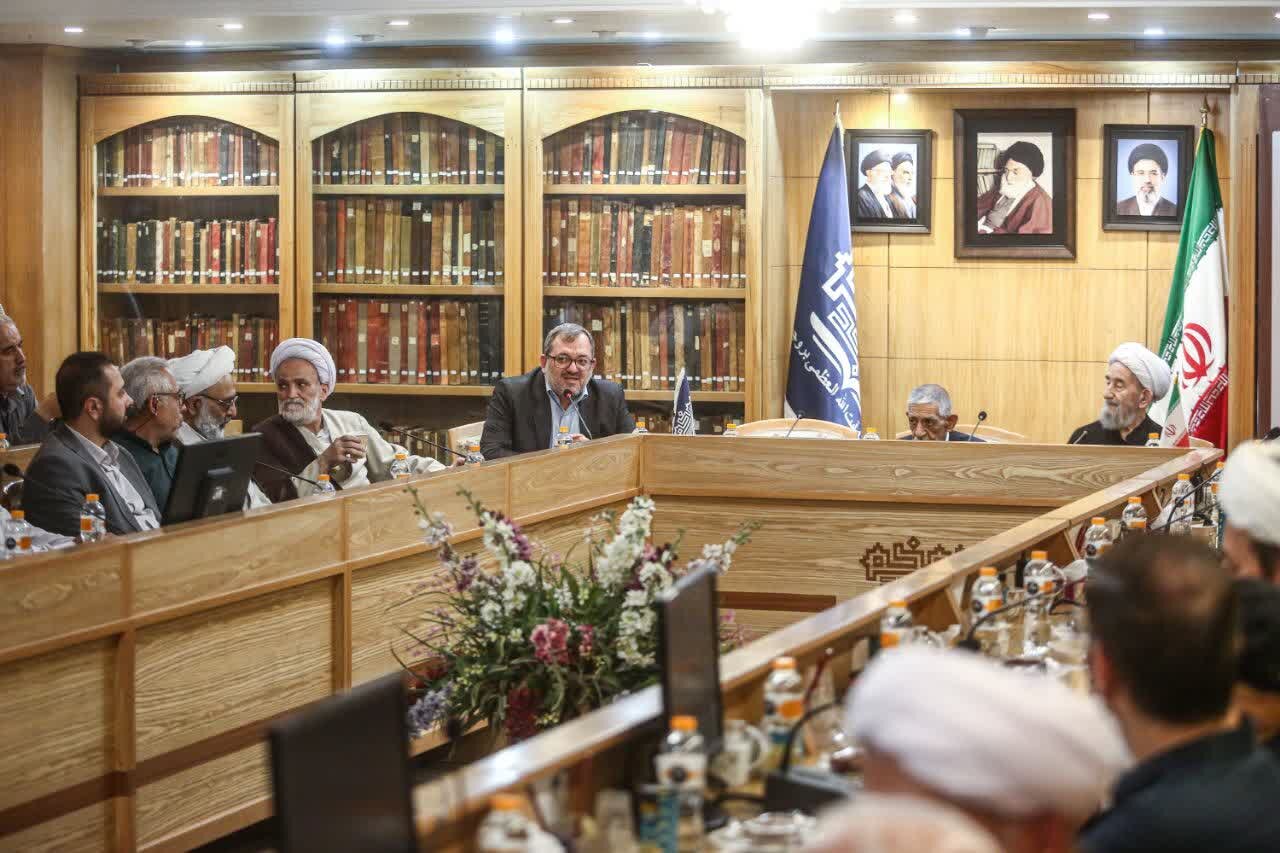 تجلیل از نقش پیشکسوتان حوزه کتاب و میراث مکتوب