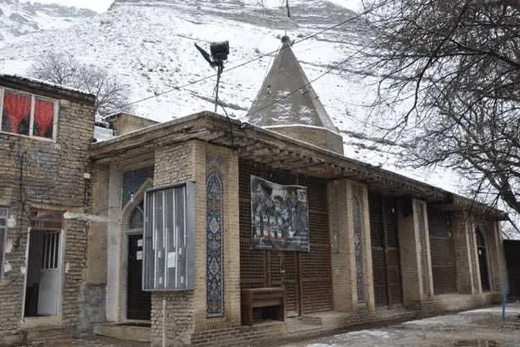 آشنایی با روستای تاریخی ورده و بقعه امامزاده عبدالقهار در البرز
