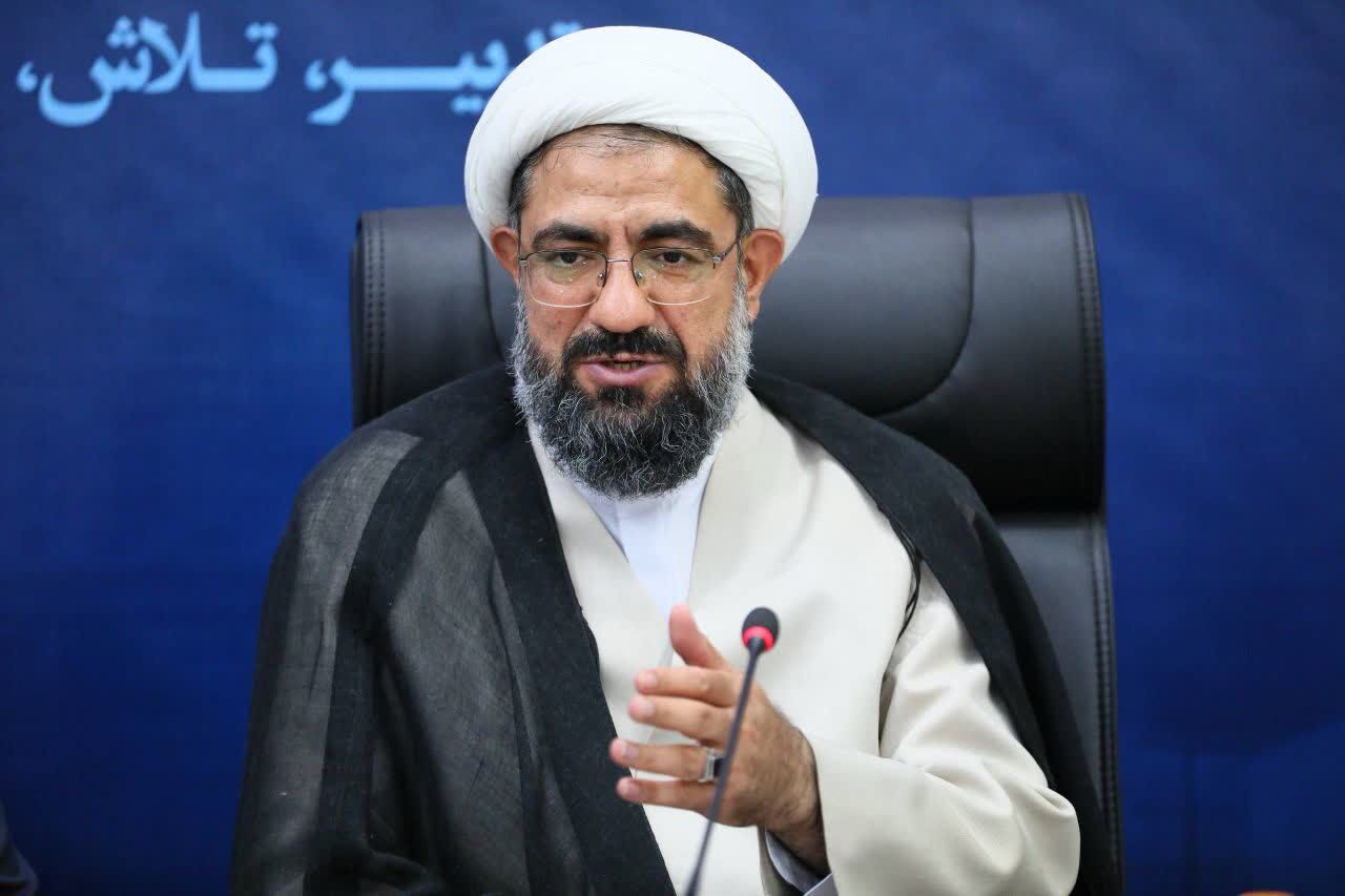 امام جمعه همدان بر تبیین صحیح مفاهیم انقلاب تاکید کرد