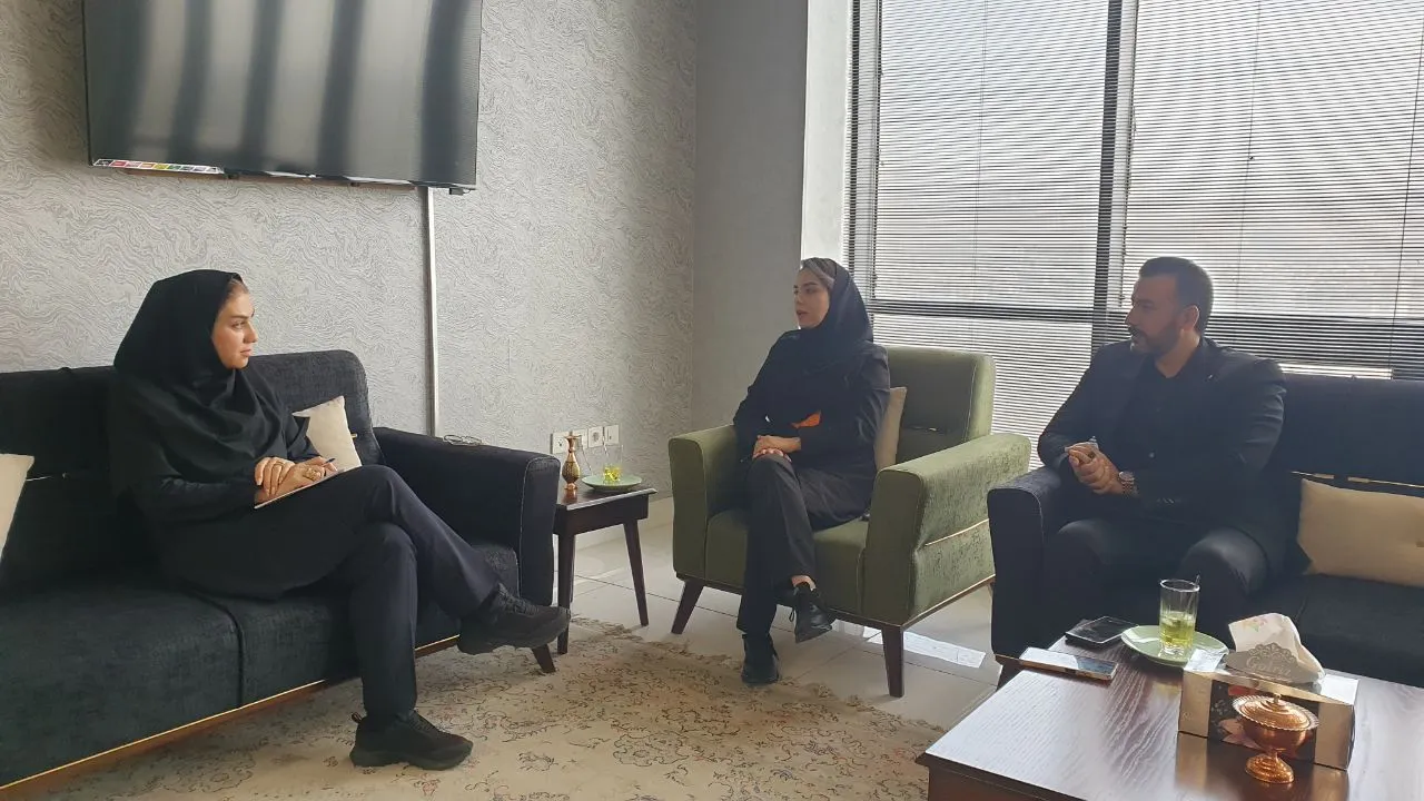 آغاز پویش «مداد نارنجی» در قزوین برای حمایت از ۱۲۲ دانشآموز نیازمند