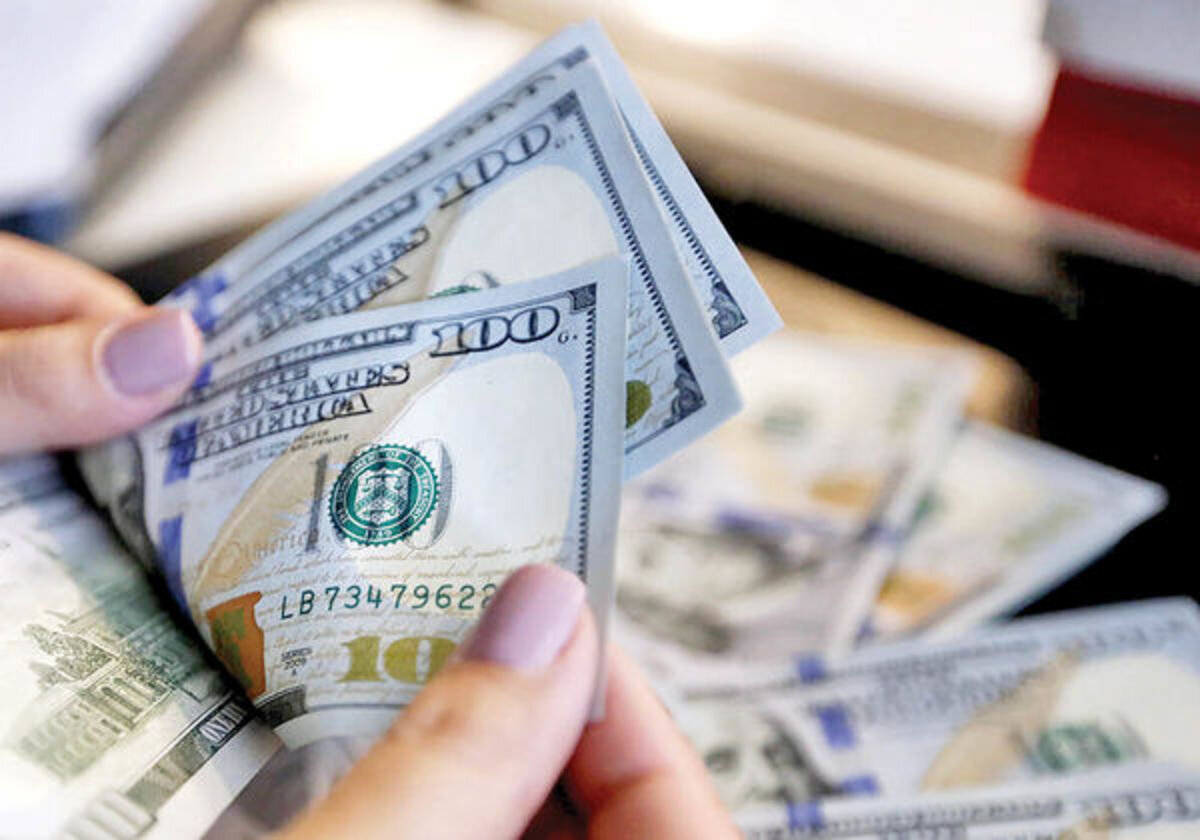قیمت دلار در روز یکشنبه اول شهریور 1405 به 197 هزار تومان رسید