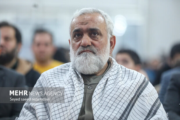 نقدی: بودجه ۱۰۰ برابری آمریکا مانع شکست دشمن در برابر ایران نشد