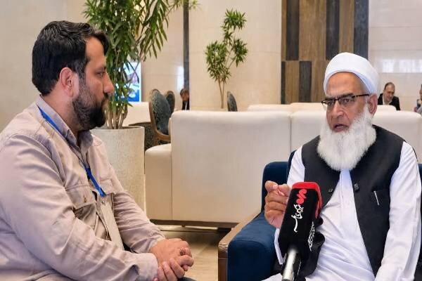 اتحاد مذاهب در برابر تجاوزات آمریکا و اسرائیل؛ دیدگاه رهبر علمای بلوچستان پاکستان