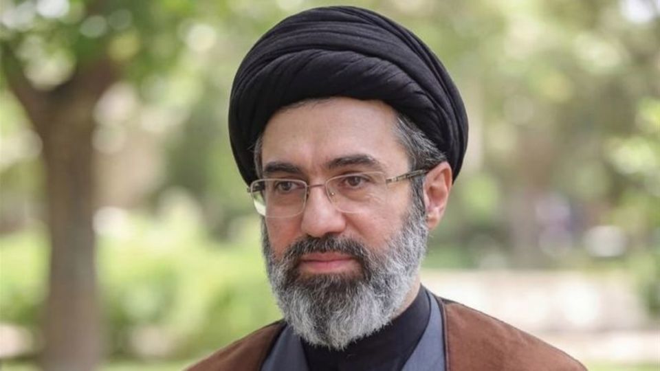 بیانیه هیئت رئیسه مجلس خبرگان در حمایت از مواضع رهبر معظم انقلاب