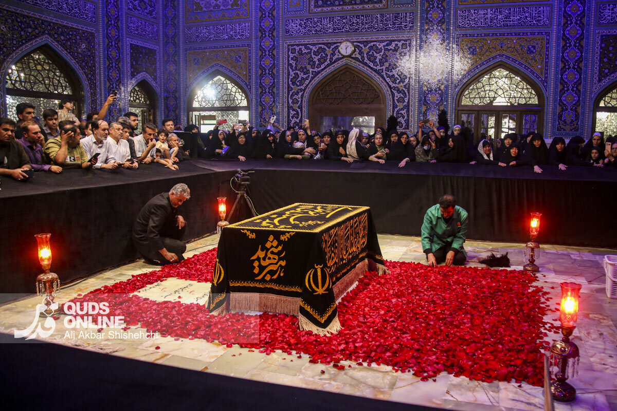 بزرگداشت چهلم شهید مرتضی آوینی در حرم رضوی