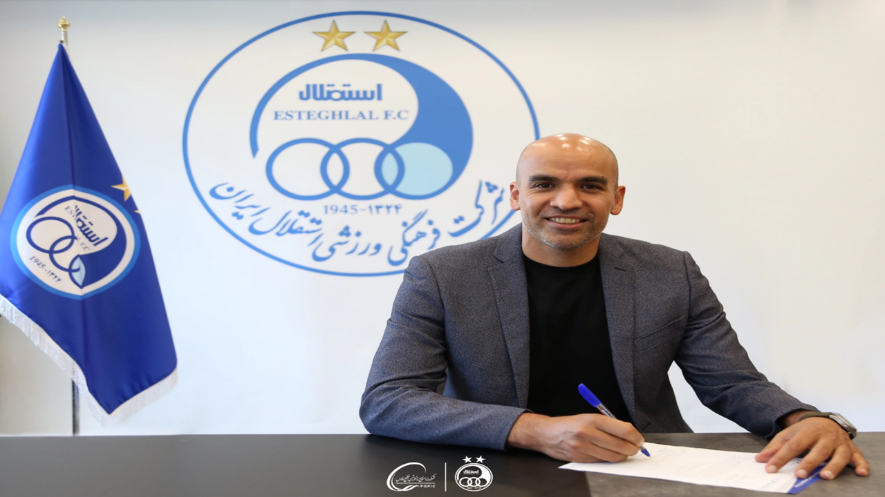استقلال با رحمان محمدیراد سرمربی جدید والیبال خود قرارداد بست