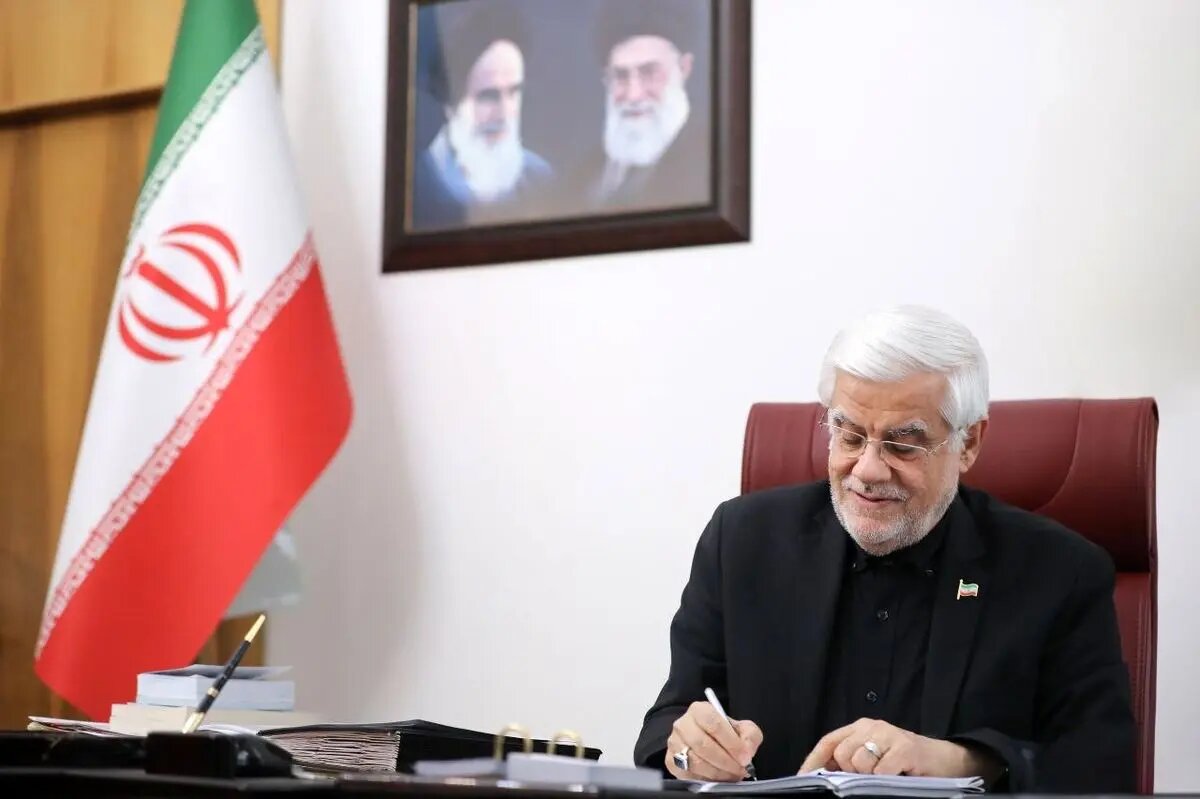 عارف: دولت اجازه نخواهد داد آمریکا ثبات اقتصادی را تهدید کند