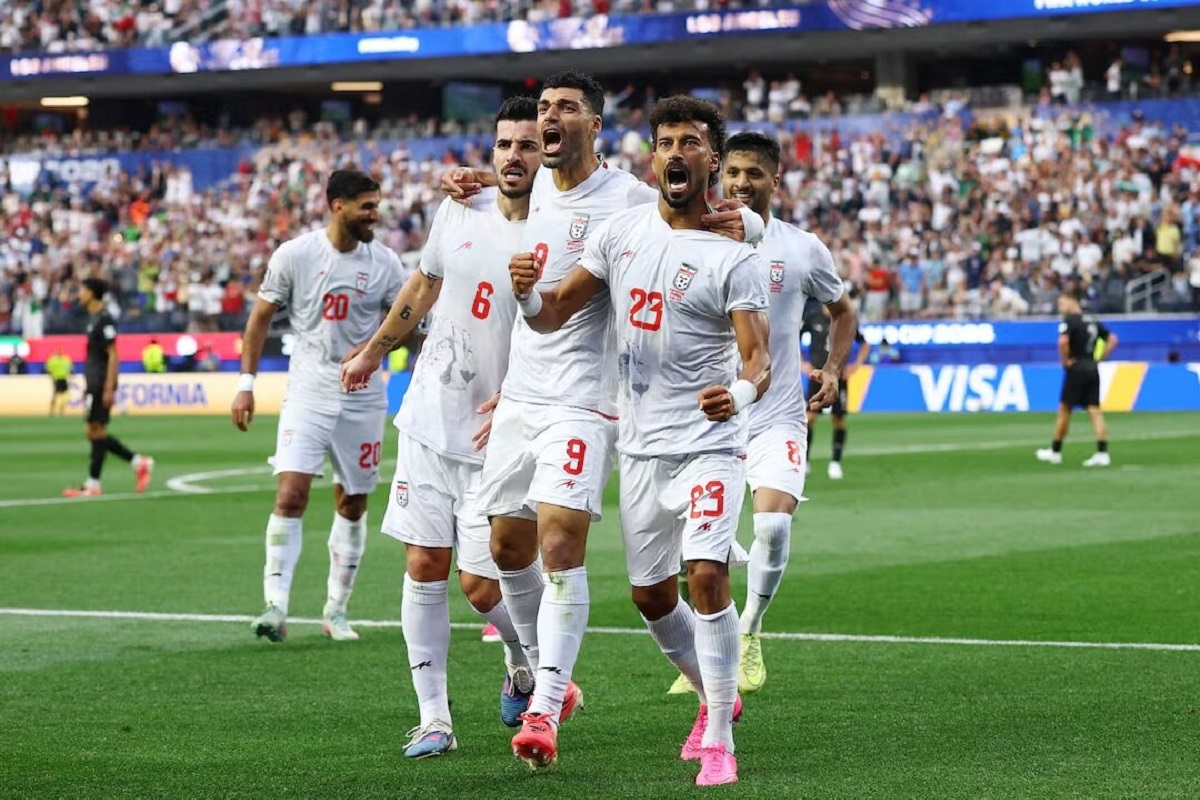 آمار و اخبار: رامین رضاییان بهترین بازیکن آسیایی جام جهانی نبود؟