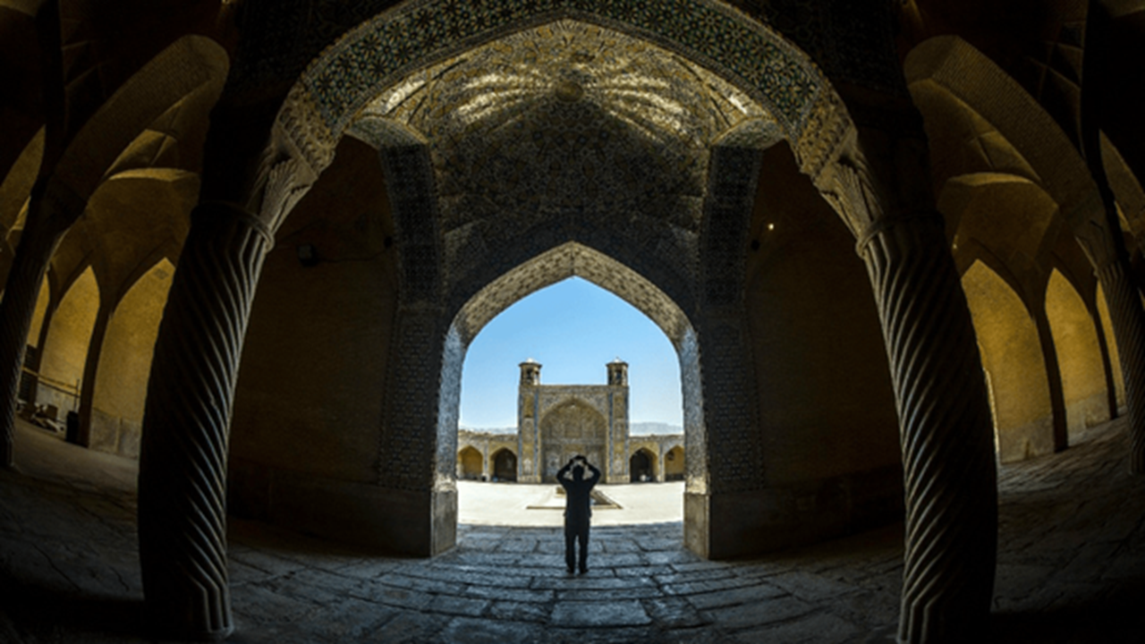 تحلیل آیات ۱۰ تا ۱۶ سوره حشر؛ تفاوت پیوند ایمانی و اتحادهای منافقانه