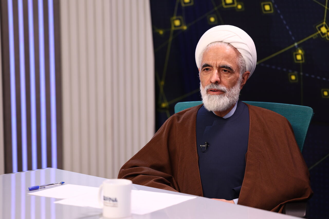 معاون حقوقی رئیس جمهور: طرح مجلس 'مقابله با نفوذ' نیازمند بازنگری است