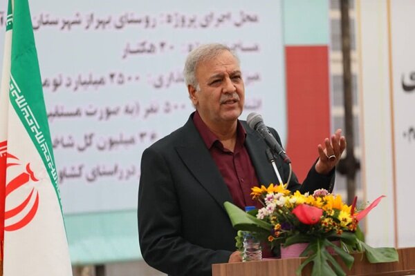 کلید خوردن پروژه شهرک گلخانهای بهراز؛ گامی برای مقابله با بحران آب در همدان