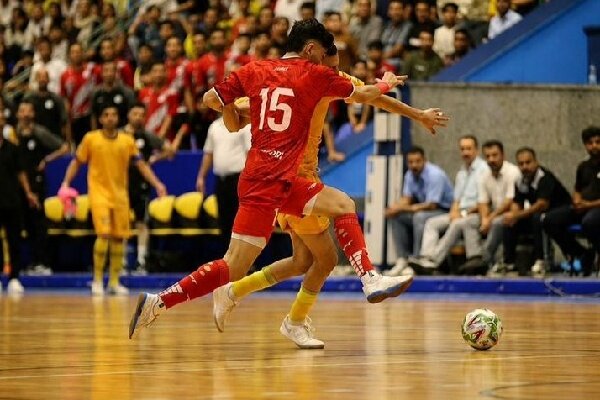 پیروزی مقتدرانه پالایش نفت بندرعباس در سالن فجر؛ زردپوشان در تعقیب صدر جدول