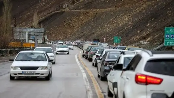 ترافیک سنگین در چالوس و هراز؛ تردد روان در مسیرهای شمالی
