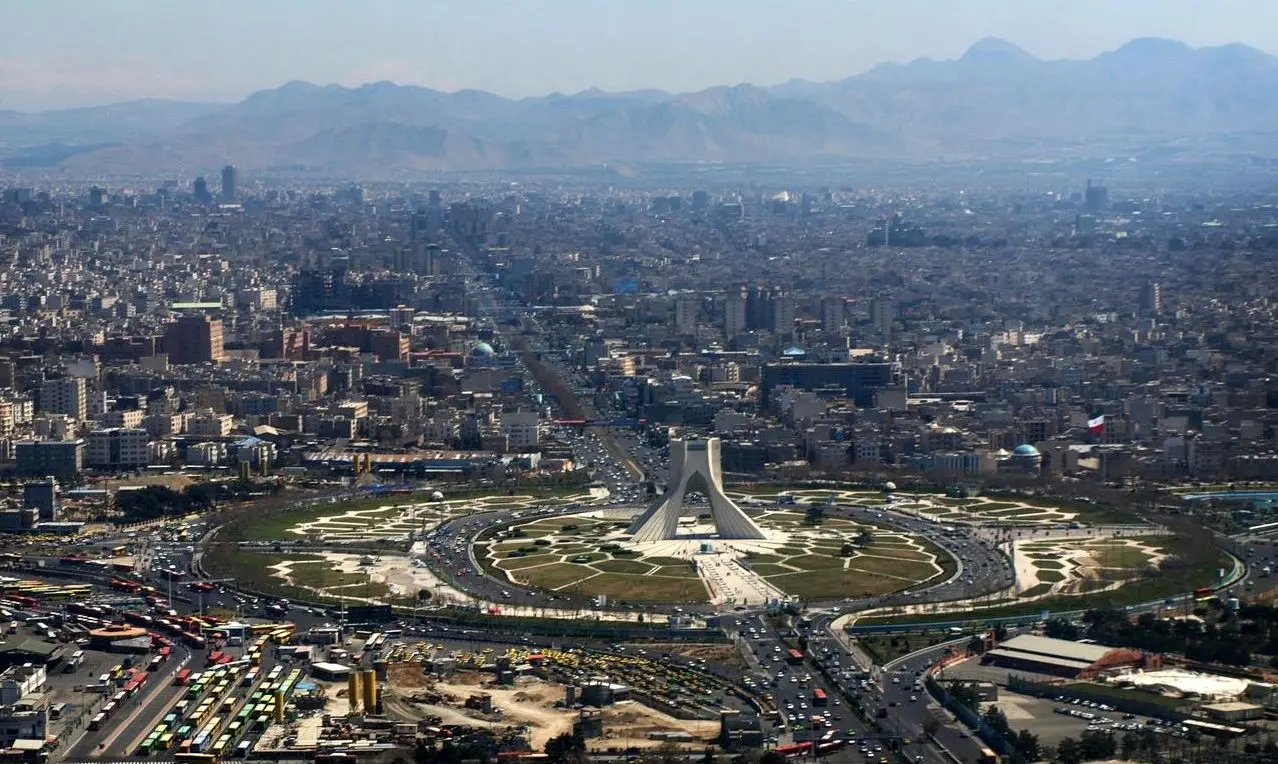 پیشبینی آب و هوای تهران: آسمان صاف تا ابری و وزش باد