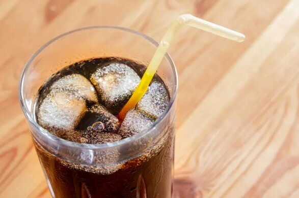 رابطه مصرف نوشابههای رژیمی با بروز بیماری کبد چرب غیرالکلی