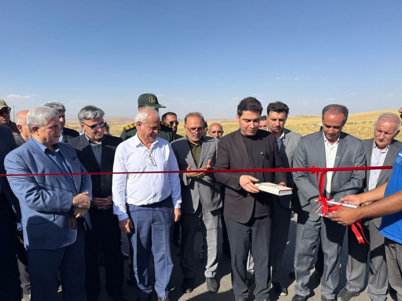 افتتاح قطعات جدید محور بیجار-زنجان و ضربالاجل استاندار برای مسکن ملی