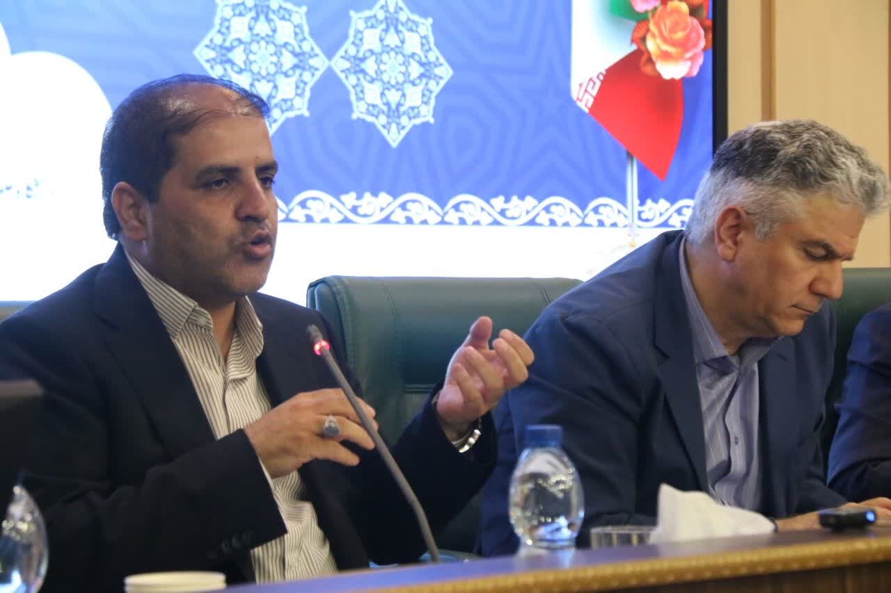 دهستانی از تلاشهای پزشکان و کادر درمان استان یزد قدردانی کرد