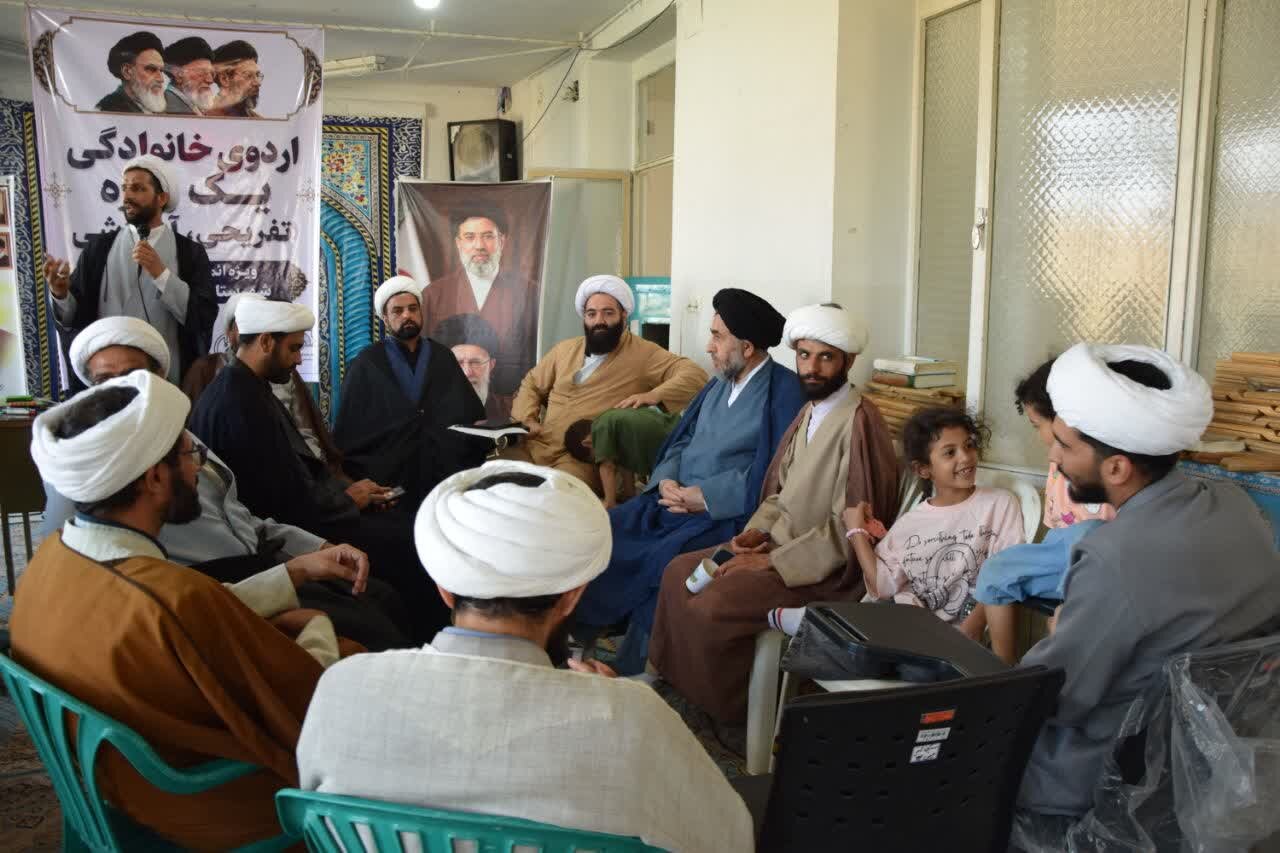گردهمایی تخصصی ائمه جماعات شهرستان آران و بیدگل برگزار شد