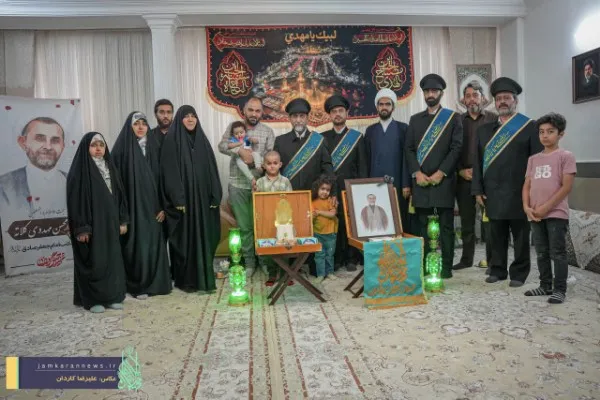کاروان سفیران مهدوی با خانوادههای شهید جنگ رمضان دیدار کردند