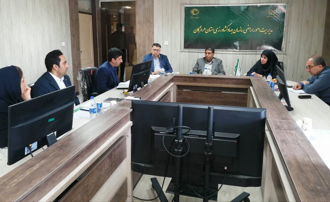 تلاش برای ایجاد درآمد پایدار در روستاهای هرمزگان از طریق واگذاری اراضی