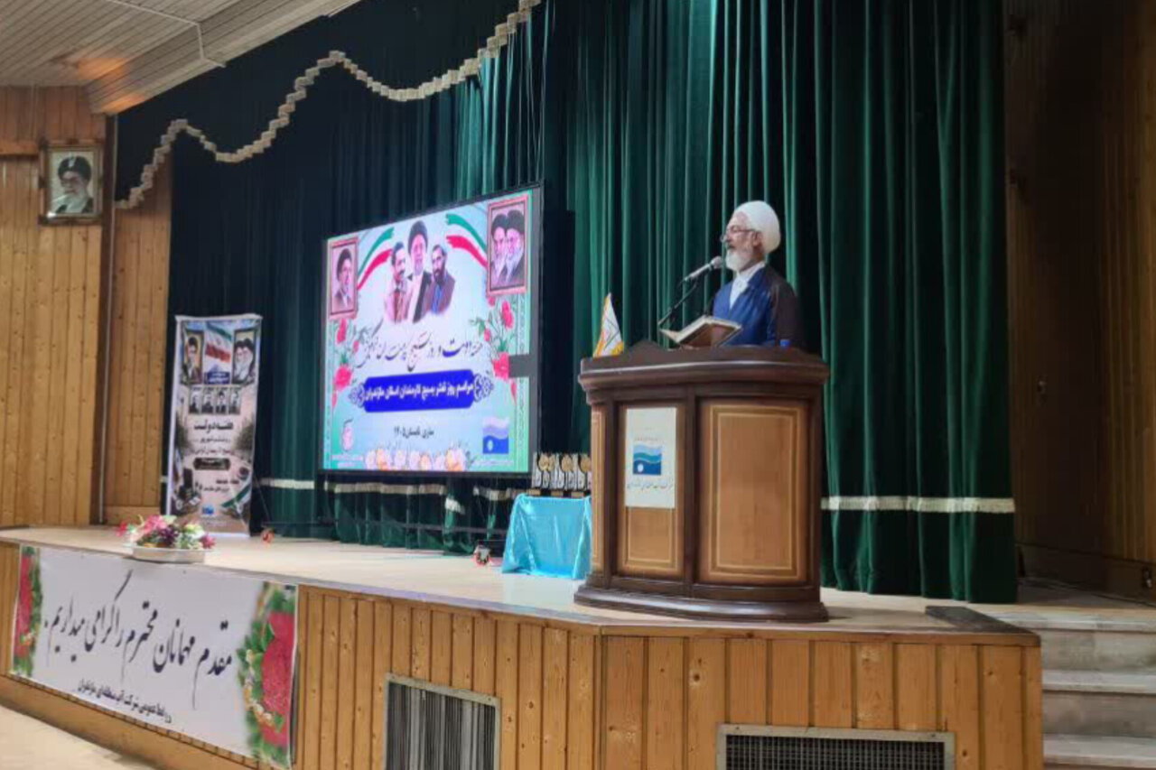 تأکید حجتالاسلام بهرامی بر تقویت فرهنگ دینی در نظام اداری و مقابله با جنگ نرم