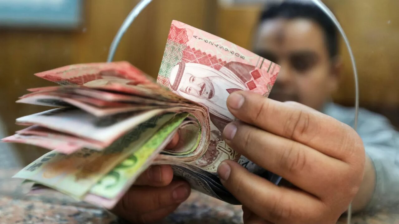 دزدی 76 میلیارد دلاری عربستان از جیب کارمندان یمنی