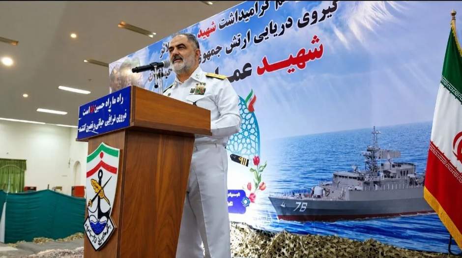 امیر دریادار ایرانی: دشمن اگر بتواند میان مردم و نظام فاصله ایجاد کند، به هدف خود نزدیک میشود