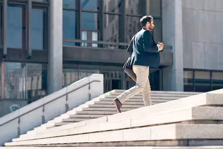 مطالعه جدید: ۳ دقیقه تحرک شدید در روز میتواند خطر ابتلا به سرطان را کاهش دهد