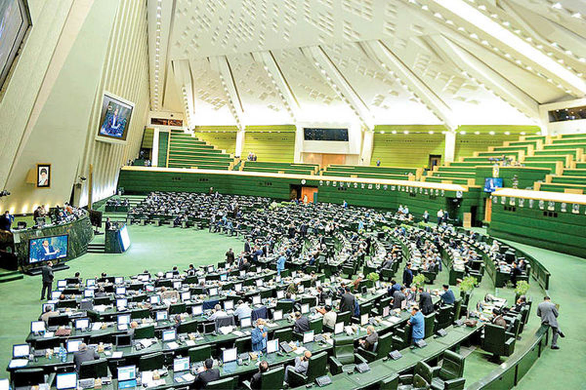 دولت با طرح مقابله با نفوذ مجلس مخالفت کرد