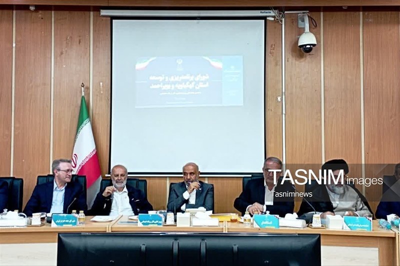 انتقاد نماینده ولیفقیه در کهگیلویه و بویراحمد از بلاتکلیفی طرحهای توسعهای