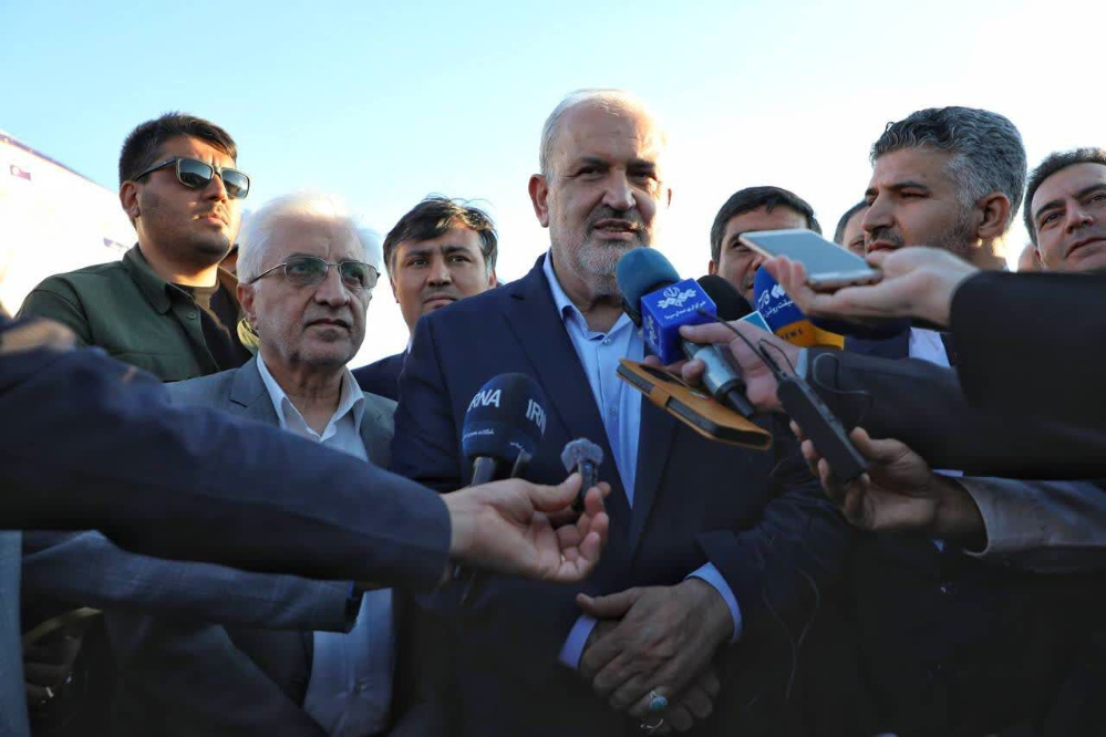 تأکید وزیر نیرو بر تسریع در تکمیل طرح آبرسانی سرانی و بازچرخانی آب صنایع