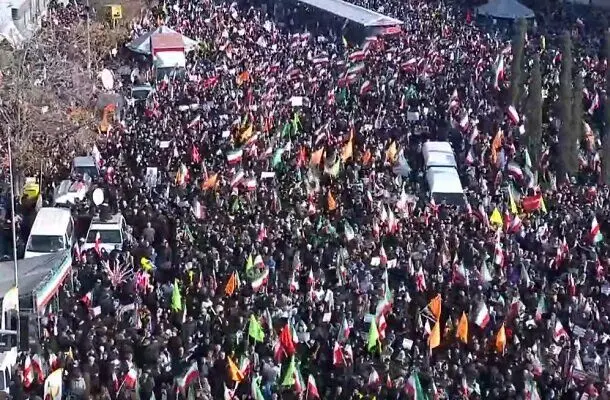 تحلیل کریستوفر هلالی از آمادگی دفاعی و وحدت ملی ایران