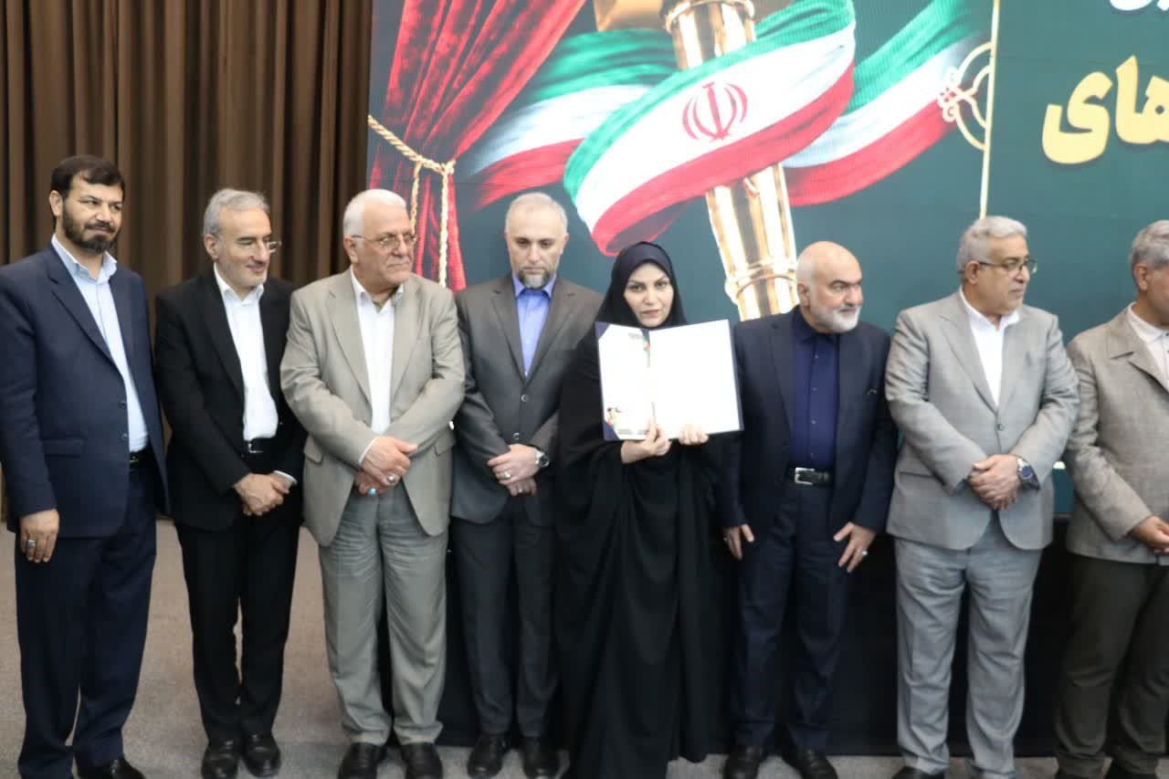 خبرنگار خبرگزاری کتاب ایران در اهواز مقام سوم هفتمین جشنواره رسانههای خوزستان را کسب کرد